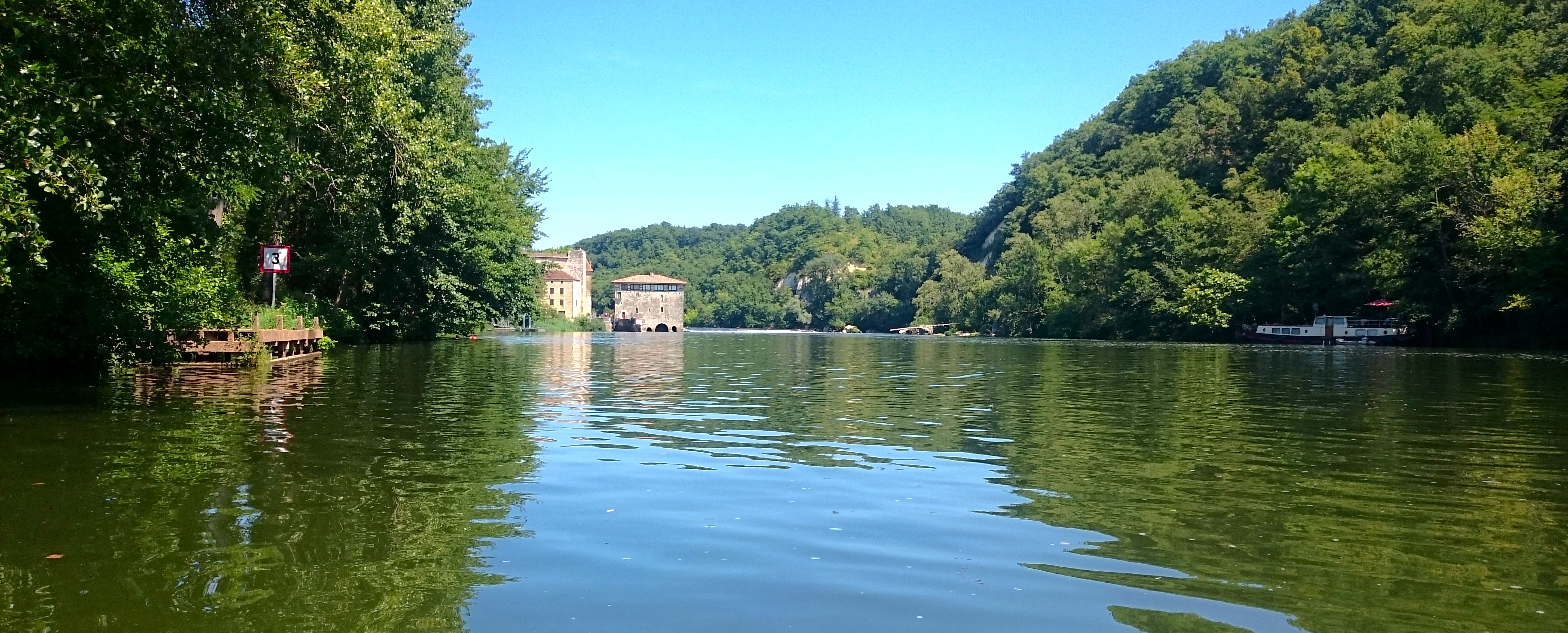 Approches et stratégies - Carpe en juillet, les vacances au bord de l'eau